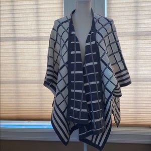 Cabi Reversible Tower Wrap